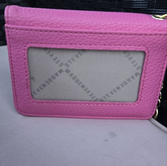 Steve Madden card holder - Picture 9 of 10
